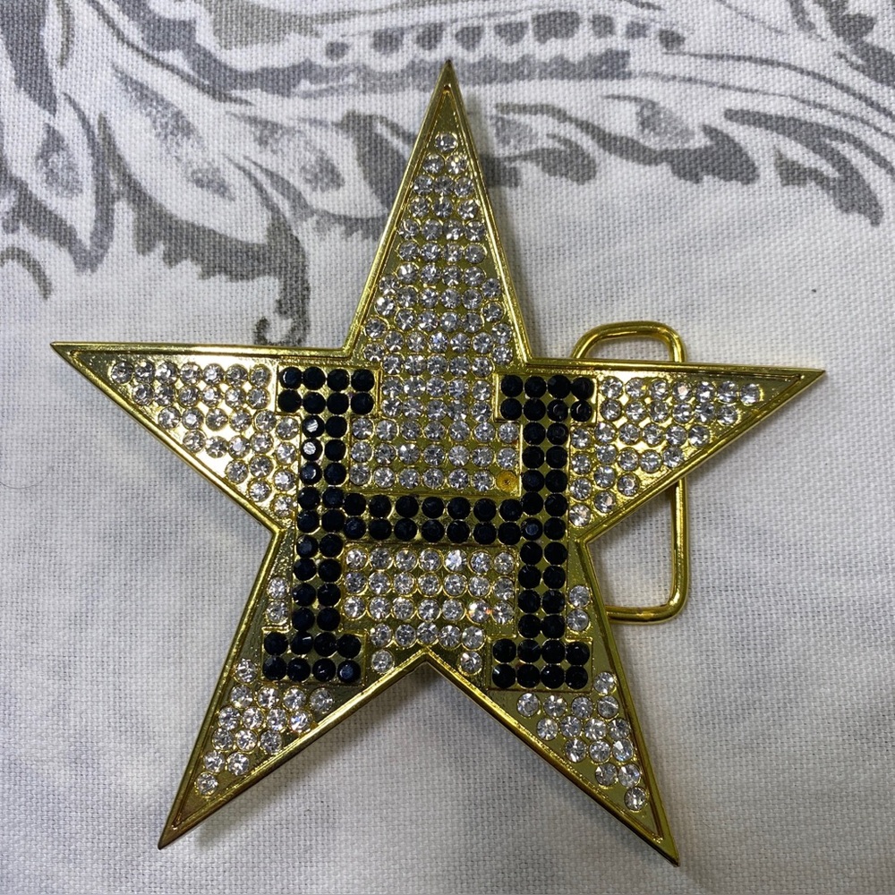 Star with initial H‎ Rhinestone
Covered Texas Lone Star in Belt
Buckle